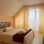 Hotel Kamelia Warna