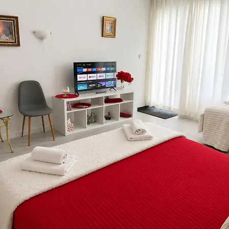 Kamelia Hotel 2*